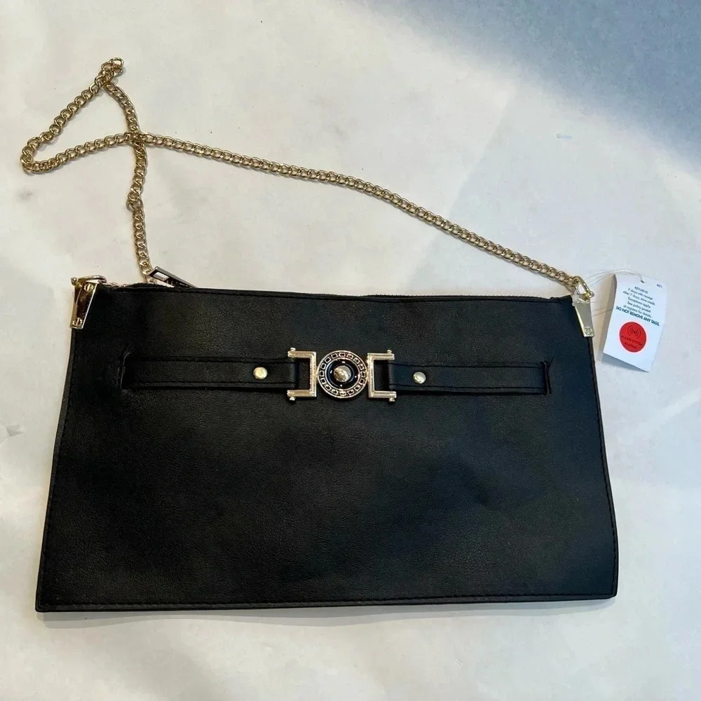 NWT Black Vegan Faux Leather Elegant Classic Zipper Shoulder Clutch Bag Purse